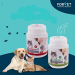 Two bottles of Calciron-P and Calciron-T with a dog and cat on a blue background, featuring Forvet branding.