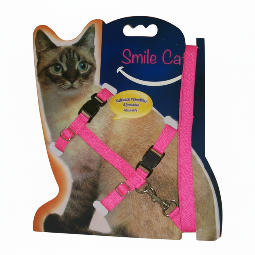 طوق القطة باللون الوردي