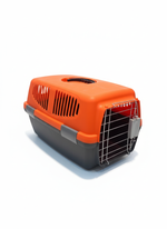 Travel Pet Box with Clips 43*20Cm.