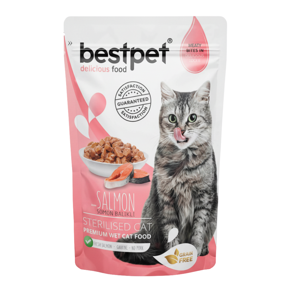 Bestpet Sterilised Cat Food on white background