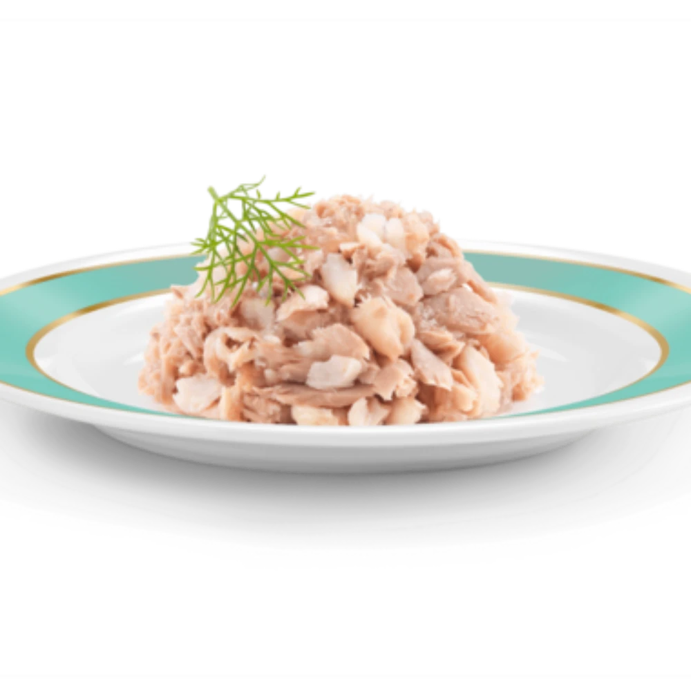 BUY 9 + 1 FANCY FEAST Royale Tender Tuna Tossed with Whitebait 85g