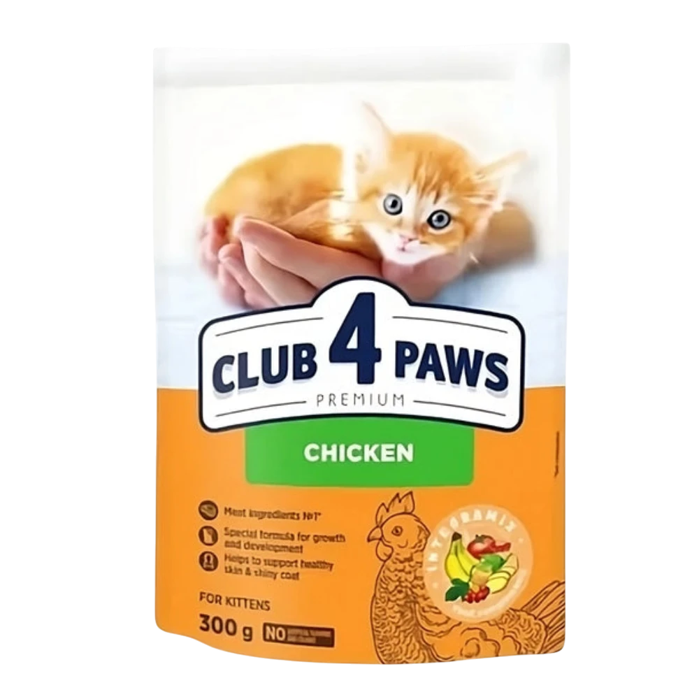 Club 4 Paws cat food package with a kitten on a white background