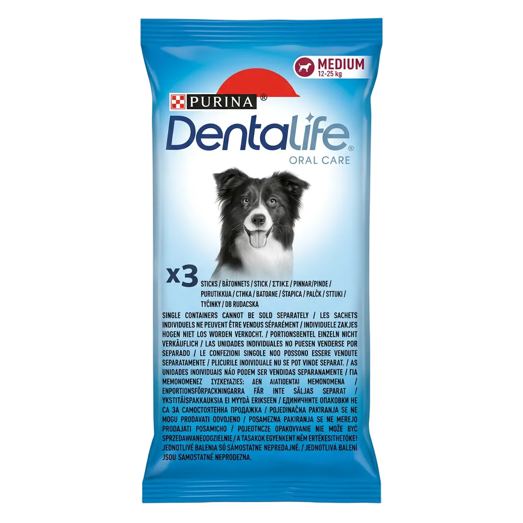 عبوة DentaLife Medium بخلفية بيضاء مقاس 1000×1000 والكلب بالأبيض والأسود