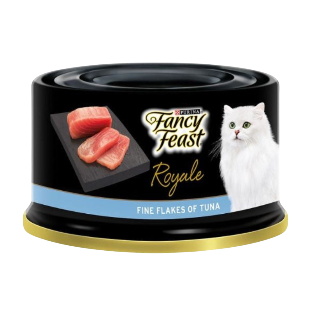 Can of Fancy Feast Royale cat food on a white background