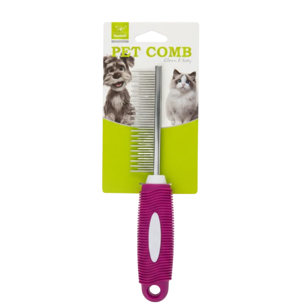 Nunbell Pet Comb على خلفية بيضاء