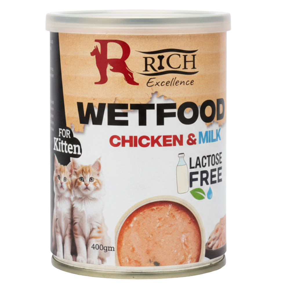 Can of Rich Excellence Wetfood for Kitten with chicken and milk on a white background